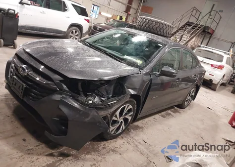 2023 Subaru Legacy Premium z USA, uszkodzony, nr VIN 4S3BWAF64P3016607
